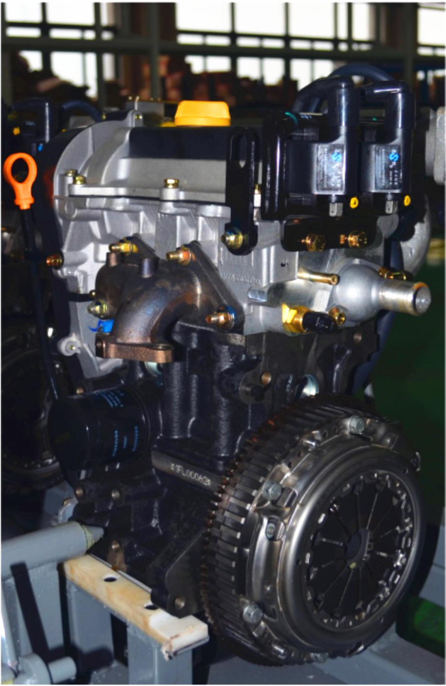 2 cylinder EFI Engine 600CC Oblique